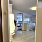 Imperial 110 M2, 4 Rooms, Old Town, 300m Wawel, Breakfest