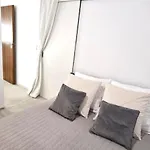 Imperial 110 M2, 4 Rooms, Old Town, 300m Wawel, Breakfest Apartamento