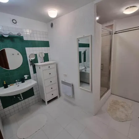 Imperial 110 M2, 4 Rooms, Old Town, 300m Wawel Krakow