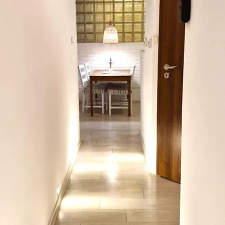 Apartment Imperial 110 M2, 4 Rooms, Old Town, 300m Wawel Krakow
