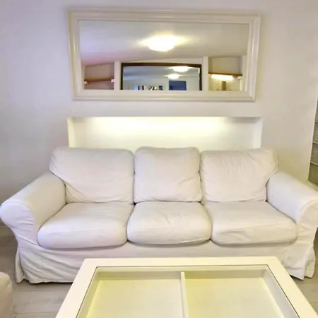 Imperial 110 M2, 4 Rooms, Old Town, 300m Wawel, Breakfest