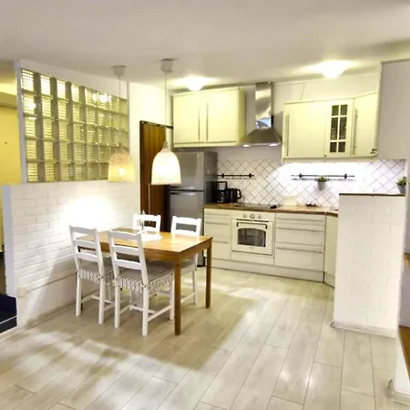 Imperial 110 M2, 4 Rooms, Old Town, 300m Wawel, Breakfest *