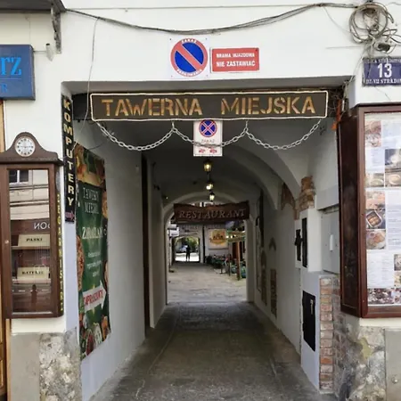 Imperial 110 M2, 4 Rooms, Old Town, 300m Wawel, Breakfest Lägenhet Kraków