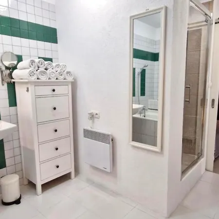 Imperial 110 M2, 4 Rooms, Old Town, 300m Wawel, Free Parking *